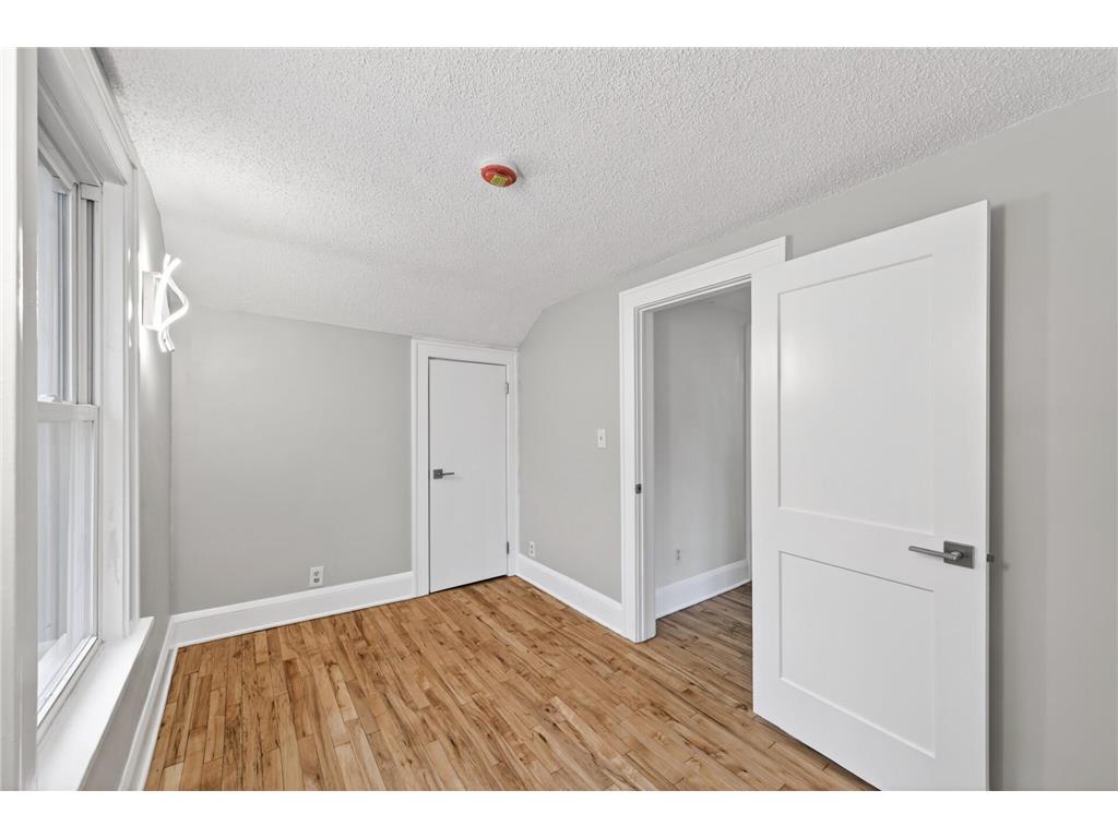 4043 Madison Street NE Columbia Heights MN 55421 7063052 image18