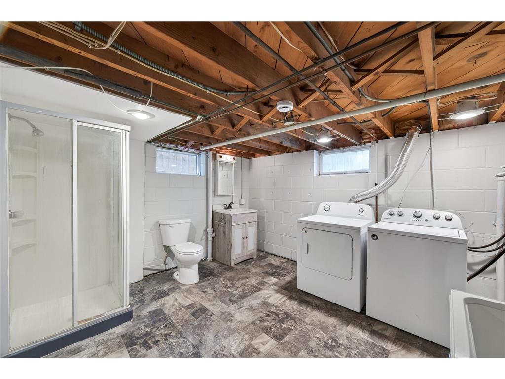 4043 Madison Street NE Columbia Heights MN 55421 7063052 image24
