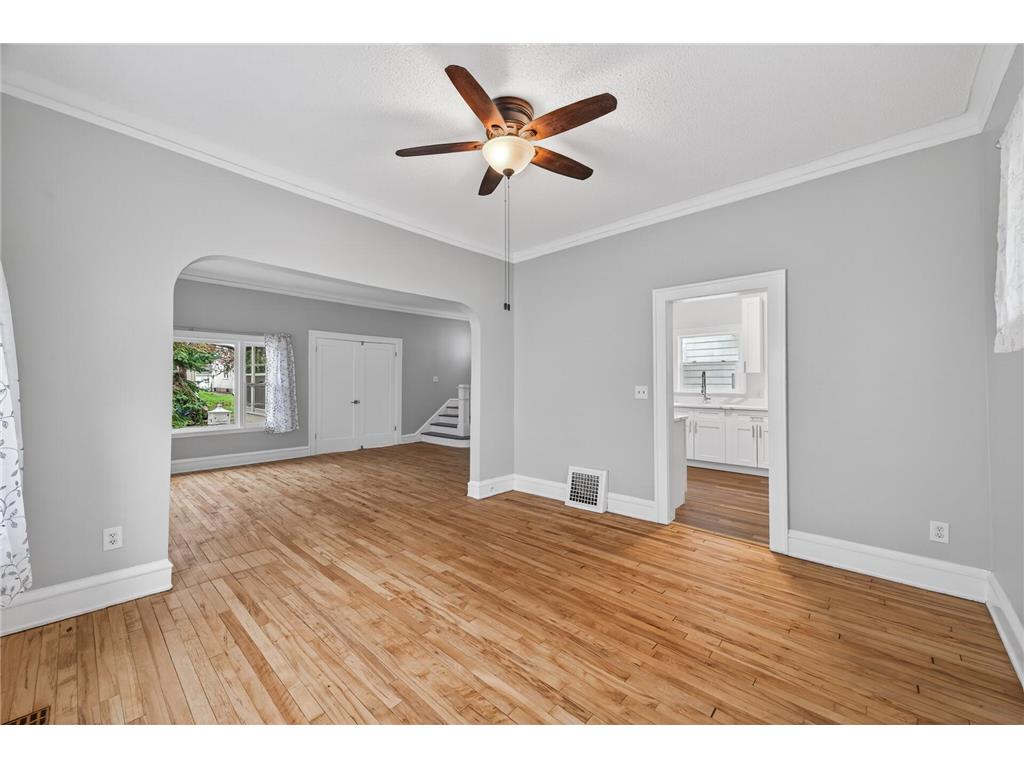 4043 Madison Street NE Columbia Heights MN 55421 7063052 image9