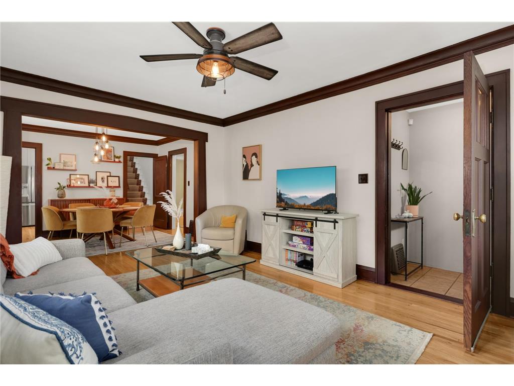 4043 Russell Avenue N Minneapolis MN 55412 7071716 image7