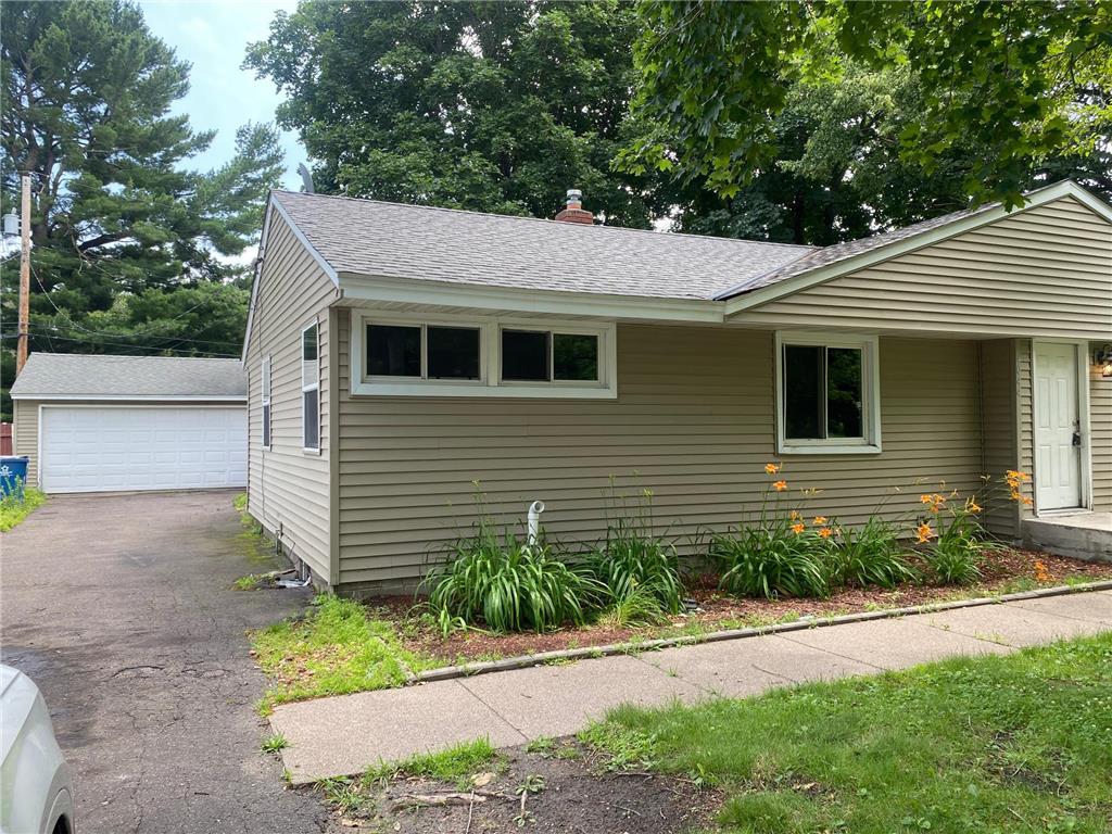 4044 Gisella Boulevard White Bear Lake MN 55110 7111778 image1
