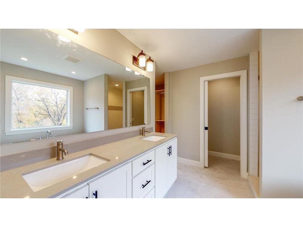 4044 Merriam Road Minnetonka MN 55305 6767309 image11