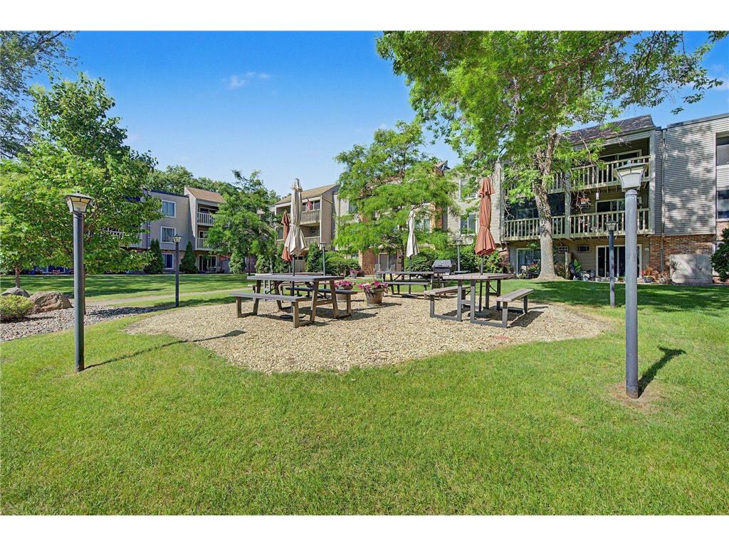 4045 Hodgson Road #107 Shoreview MN 55126 7087285 image14