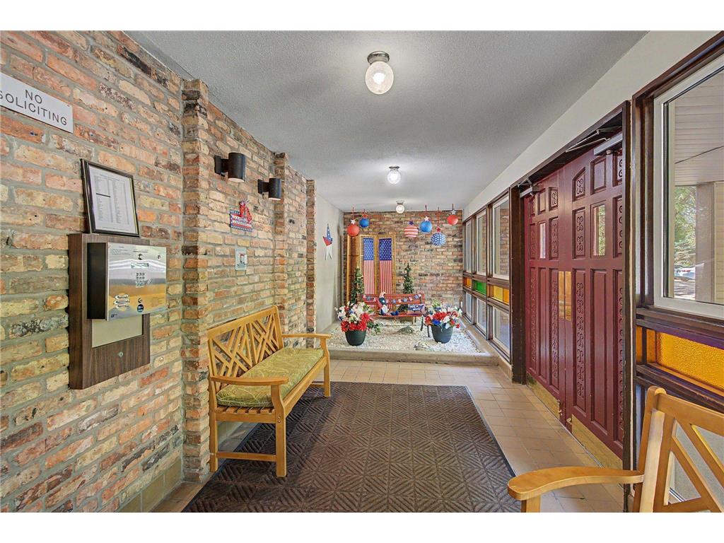 4045 Hodgson Road #107 Shoreview MN 55126 7087285 image17