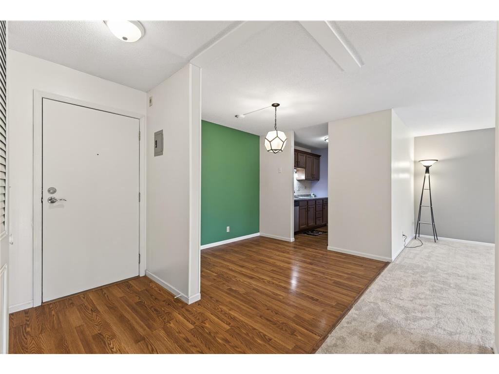 4045 Hodgson Road #211 Shoreview MN 55126 7067828 image4