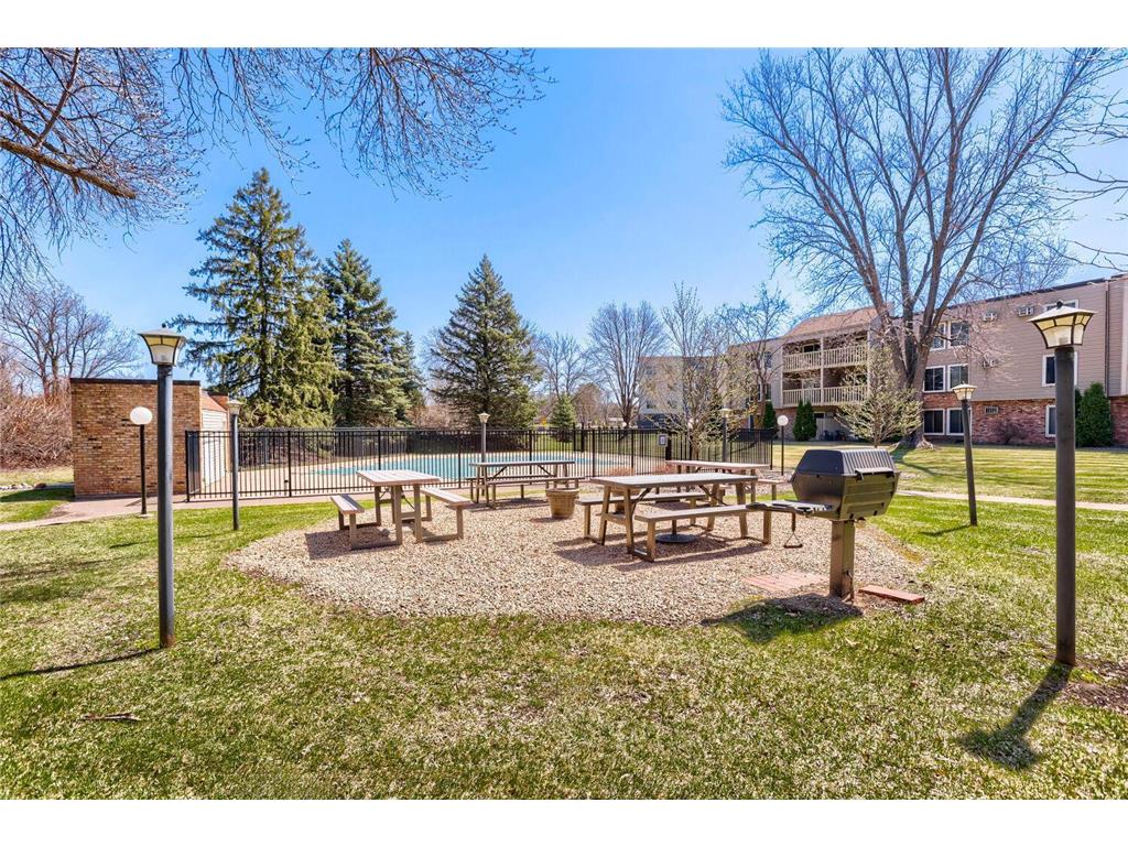 4045 Hodgson Road #312 Shoreview MN 55126 7049392 image25