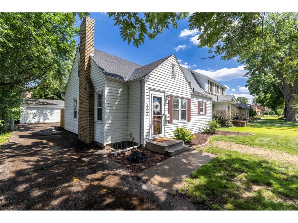 4045 Webster Avenue S Saint Louis Park MN 55416 6751048 image1