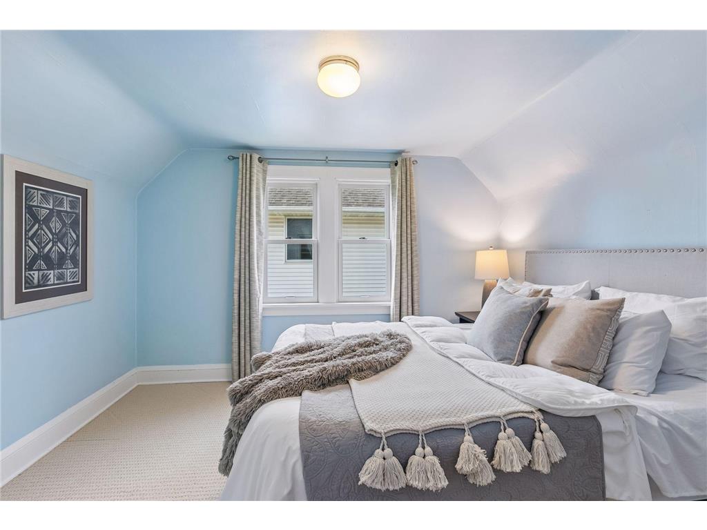 4046 Vincent Avenue N Minneapolis MN 55412 7038878 image19