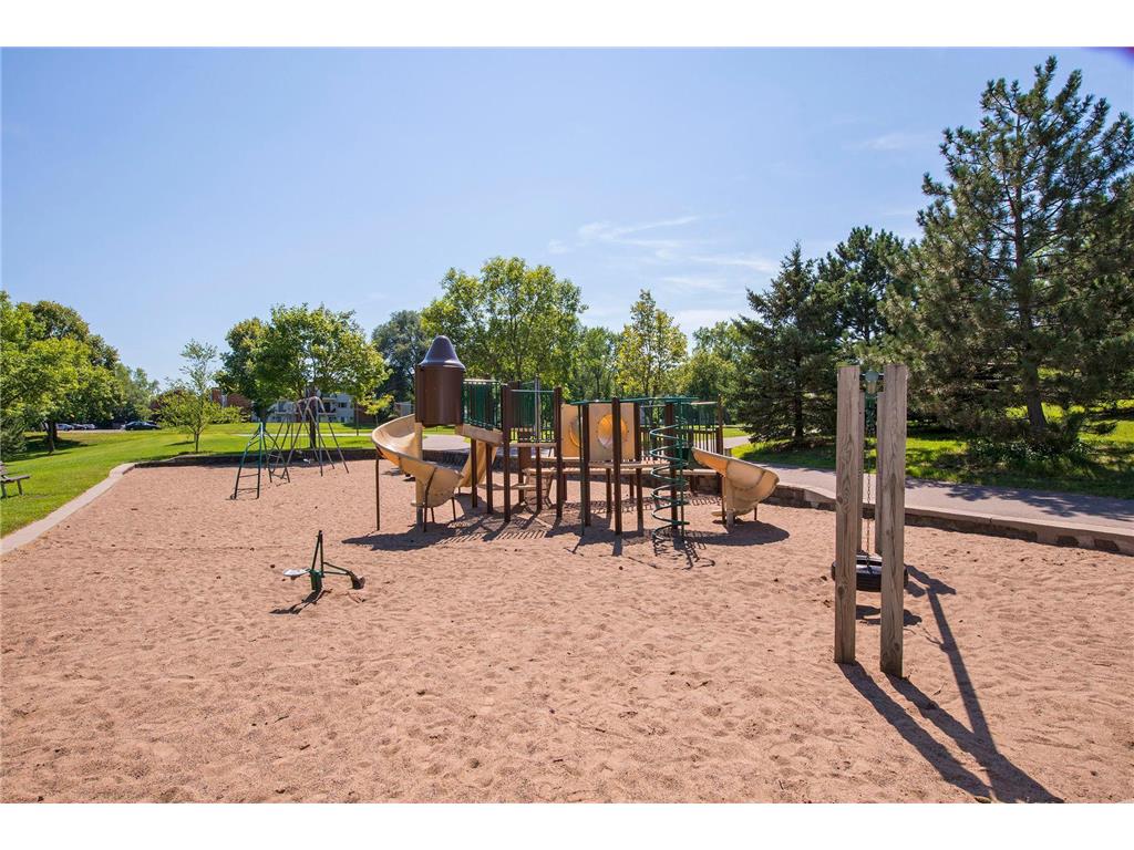 4047 Louisiana Avenue N New Hope MN 55427 7064596 image31