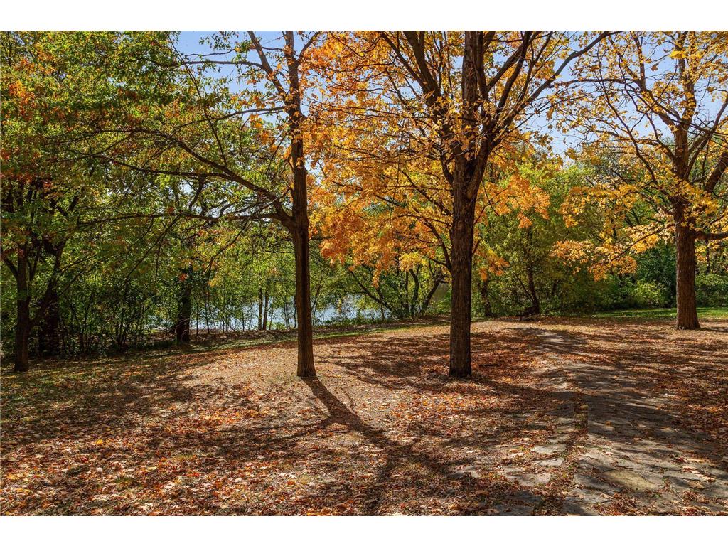 4047 Louisiana Avenue N New Hope MN 55427 7064596 image35