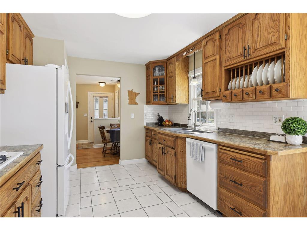 4047 Louisiana Avenue N New Hope MN 55427 7064596 image8