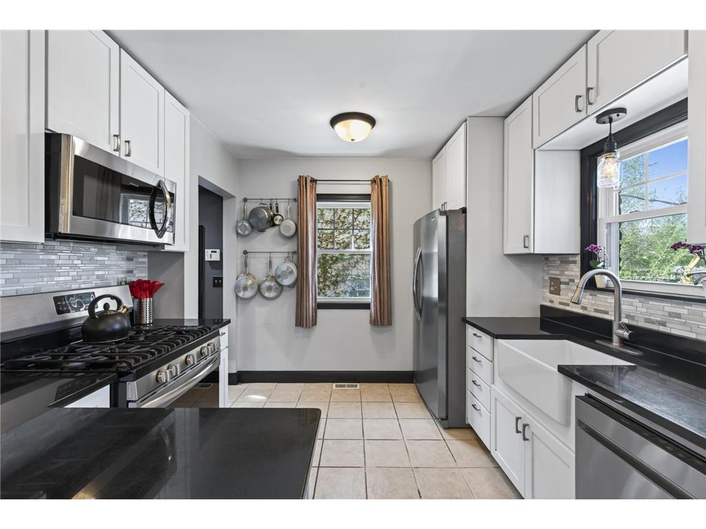 4048 17th Avenue S Minneapolis MN 55407 7066520 image14