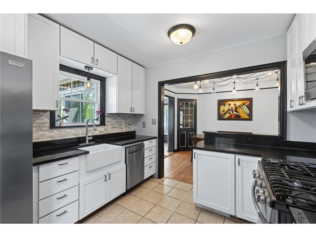 4048 17th Avenue S Minneapolis MN 55407 7066520 image18