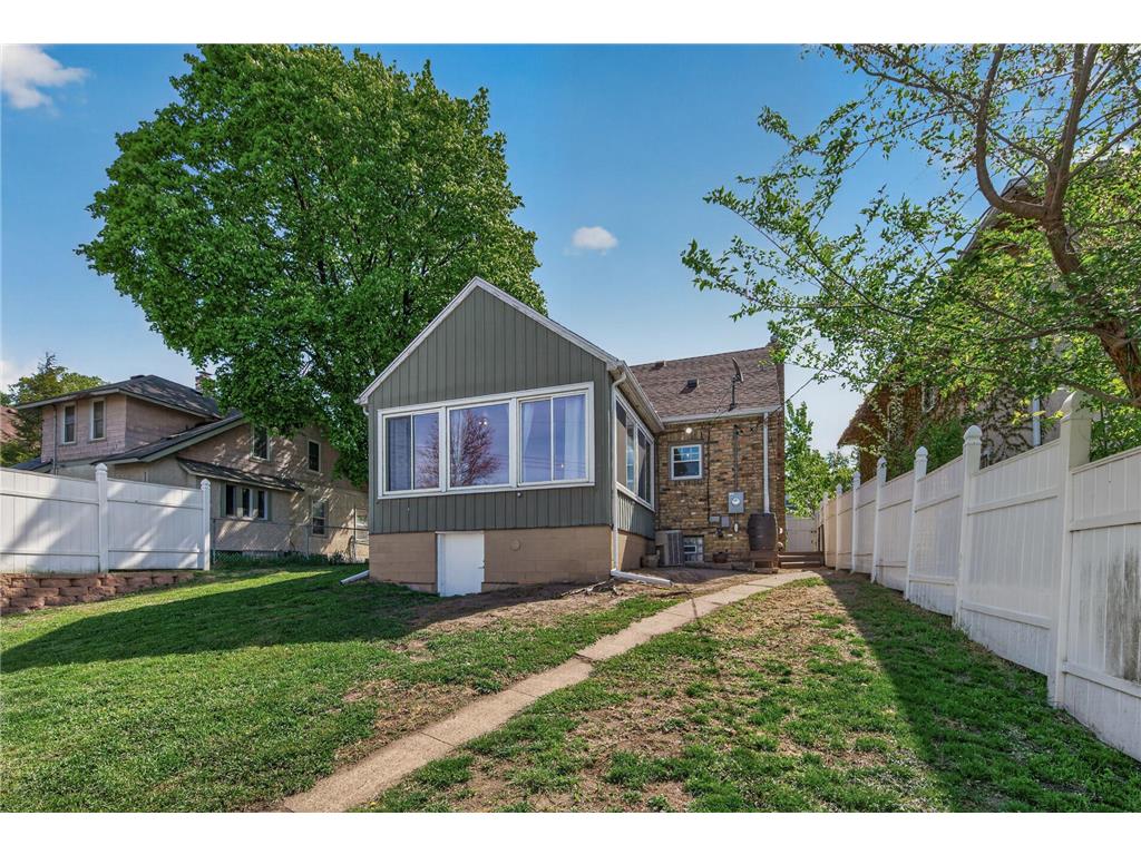 4048 17th Avenue S Minneapolis MN 55407 7066520 image49