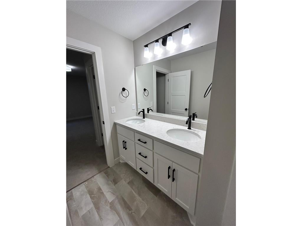 4048 Arbor Drive Woodbury MN 55129 7037830 image36