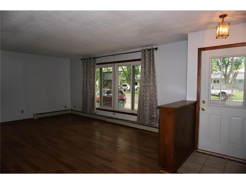 405 10th Street SE Barnesville MN 56514 7085811 image4