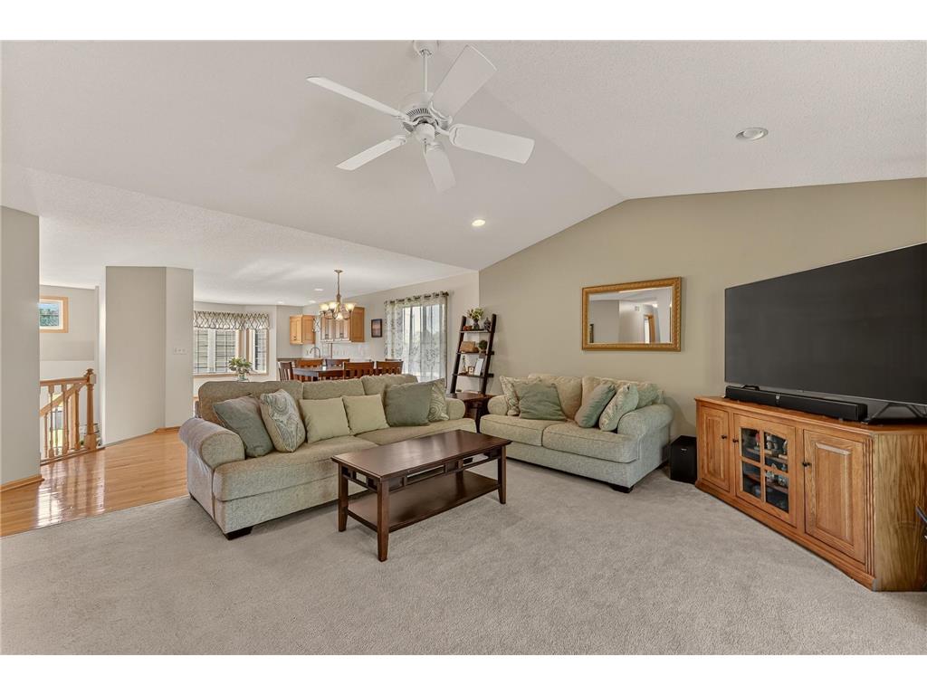 405 11th Avenue NW Dodge Center MN 55927 7086601 image12