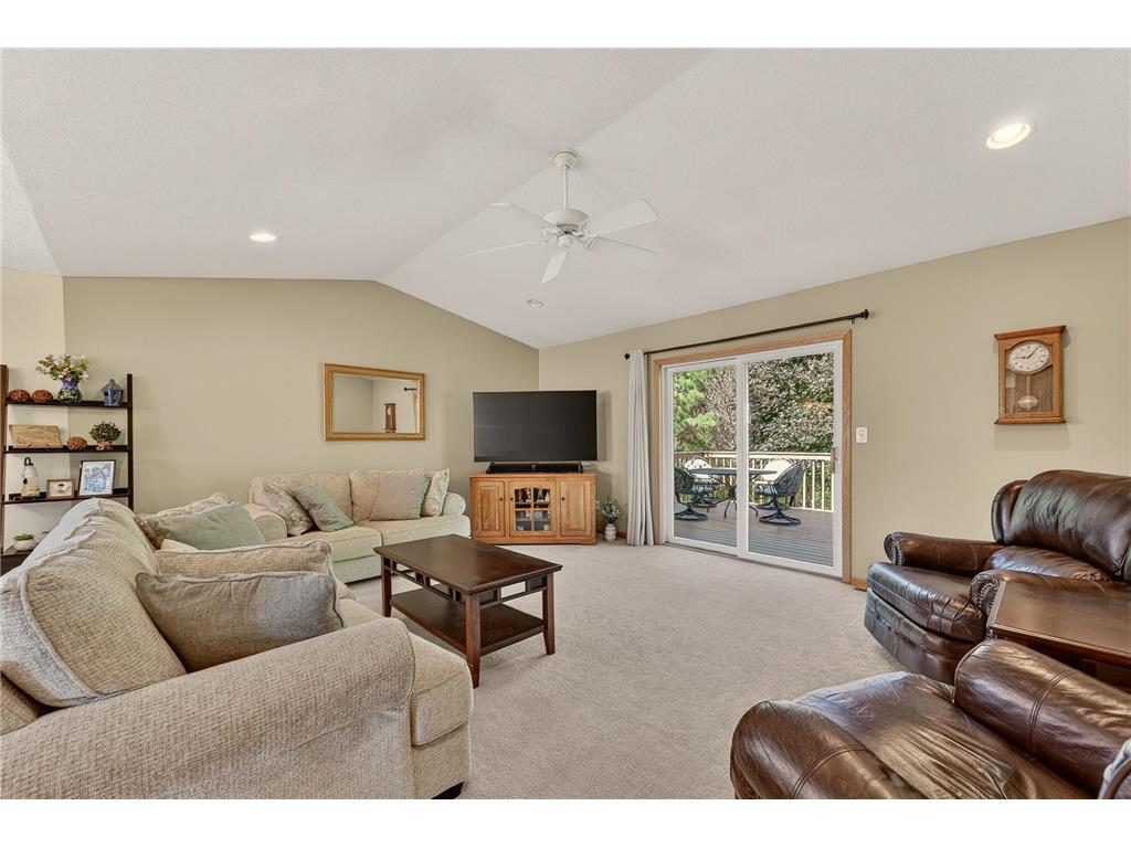 405 11th Avenue NW Dodge Center MN 55927 7086601 image13
