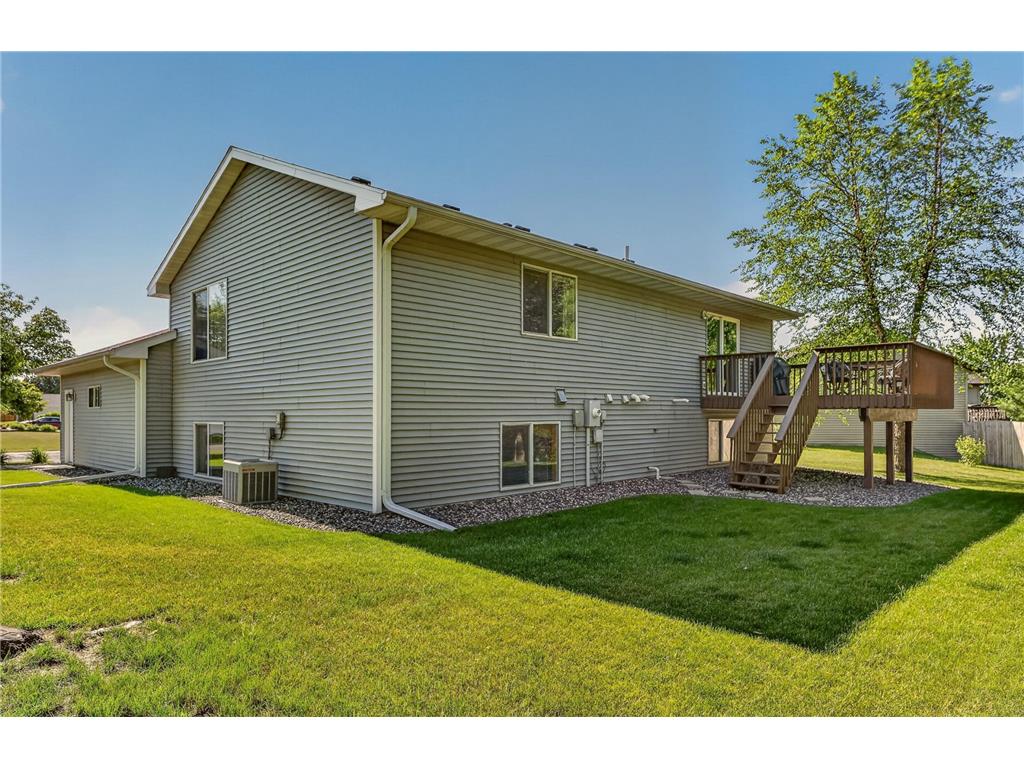 405 11th Avenue NW Dodge Center MN 55927 7086601 image2