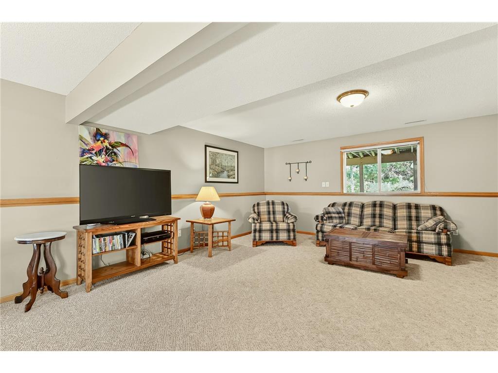 405 11th Avenue NW Dodge Center MN 55927 7086601 image22
