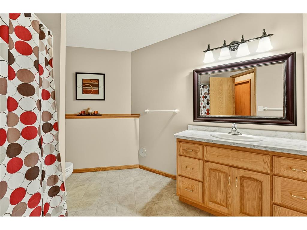 405 11th Avenue NW Dodge Center MN 55927 7086601 image24