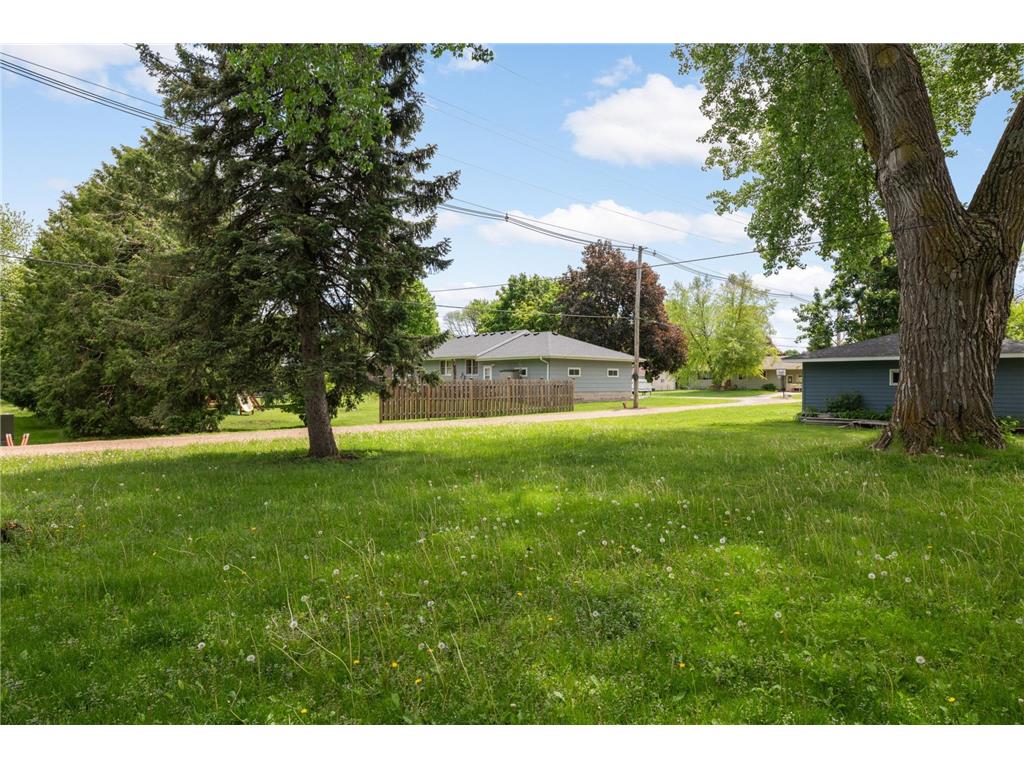 405 1st Avenue SE New Prague MN 56071 7080357 image28