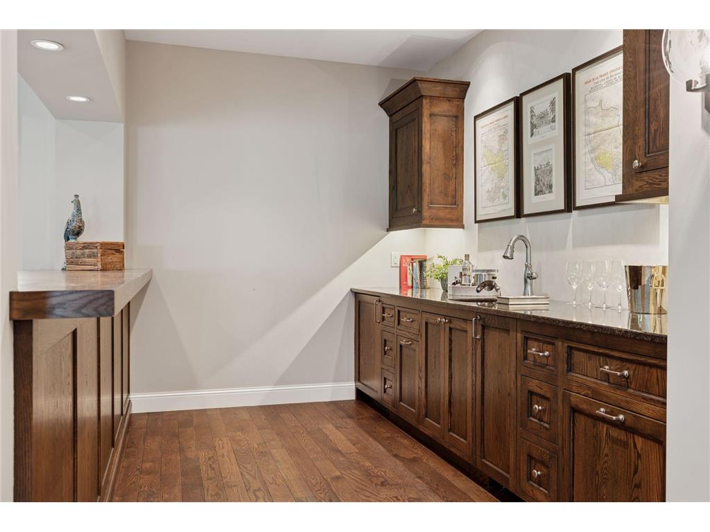 405 Carpenters Point Wayzata MN 55391 - Lake Minnetonka 7075918 image27