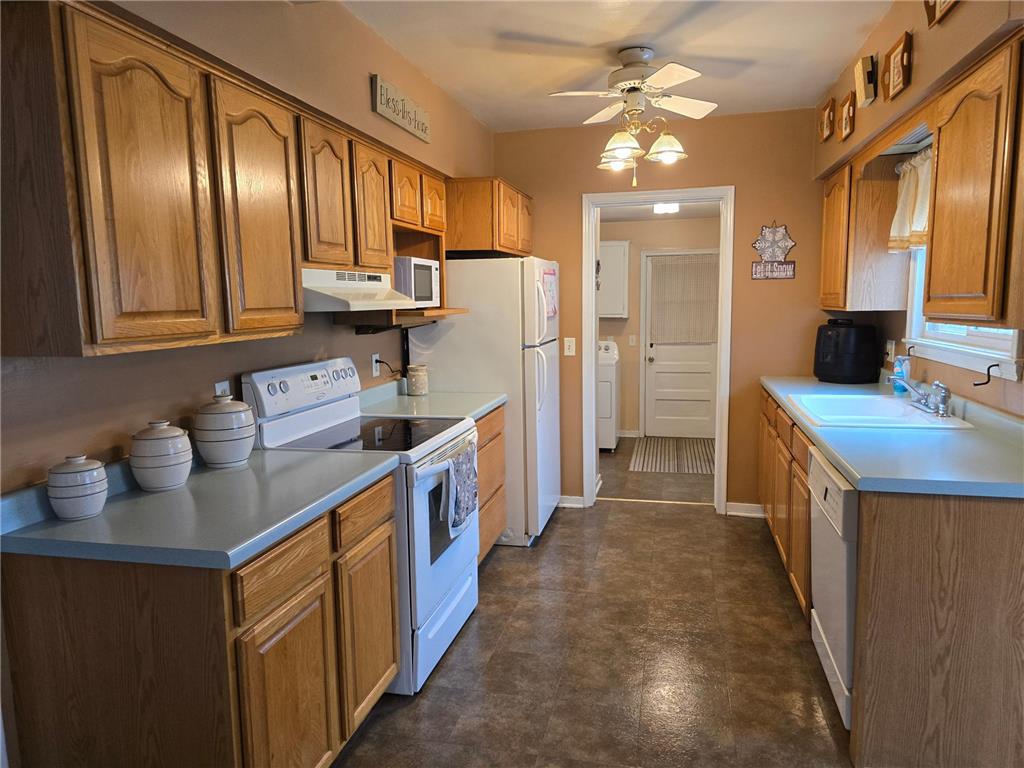 405 Clary Street W Worthington MN 56187 7023163 image12
