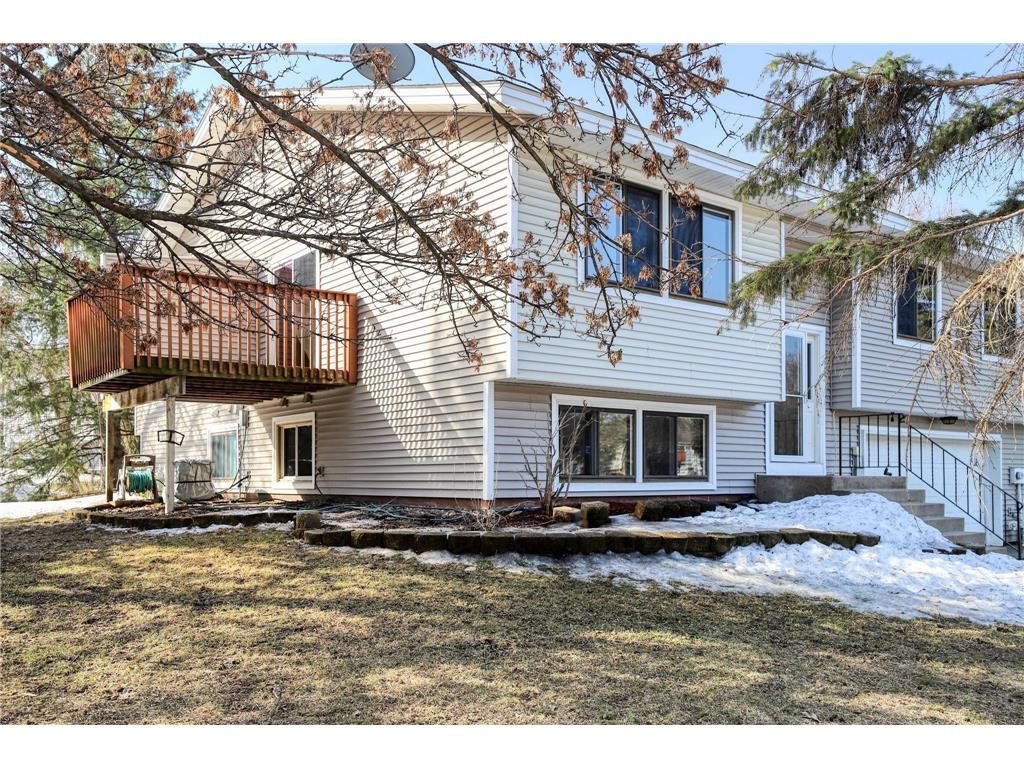 405 Clover Leaf Parkway NE Blaine MN 55434 6350003 image1