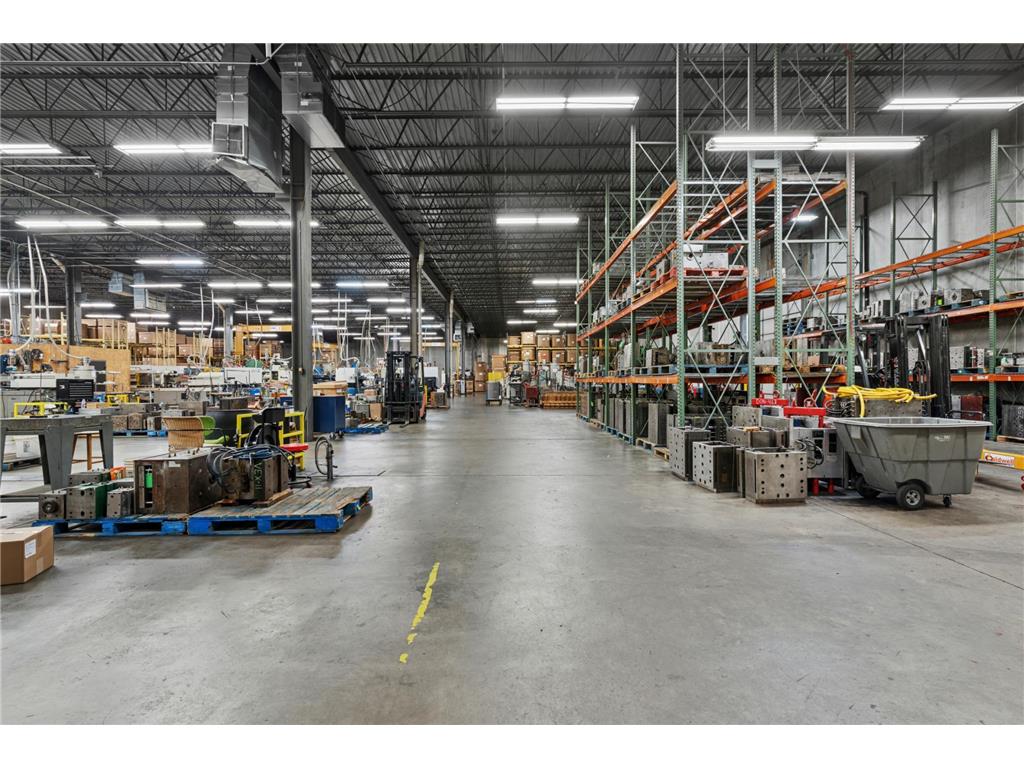 405 Commerce Court Vadnais Heights MN 55127 6817541 image21