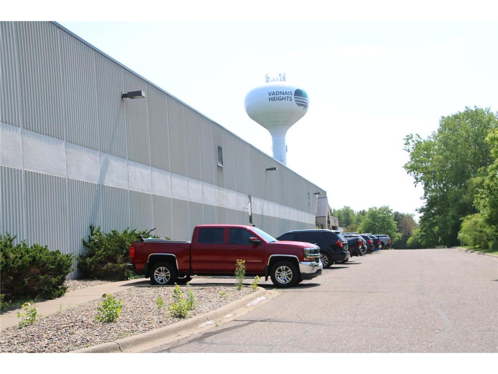 405 Commerce Court Vadnais Heights MN 55127 6817541 image3
