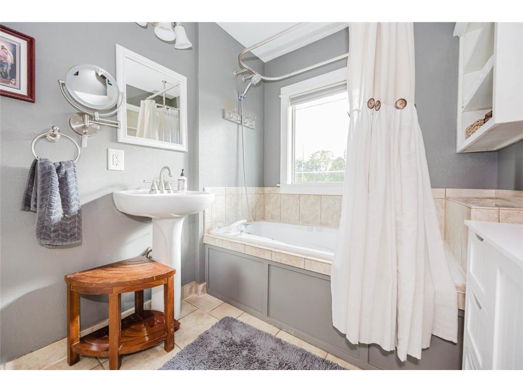 405 E Summit Street Battle Lake MN 56515 - West Battle 7026198 image78