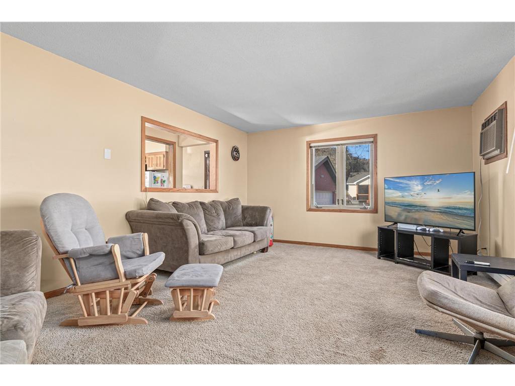 405 Elm Street Henderson MN 56044 6805648 image2