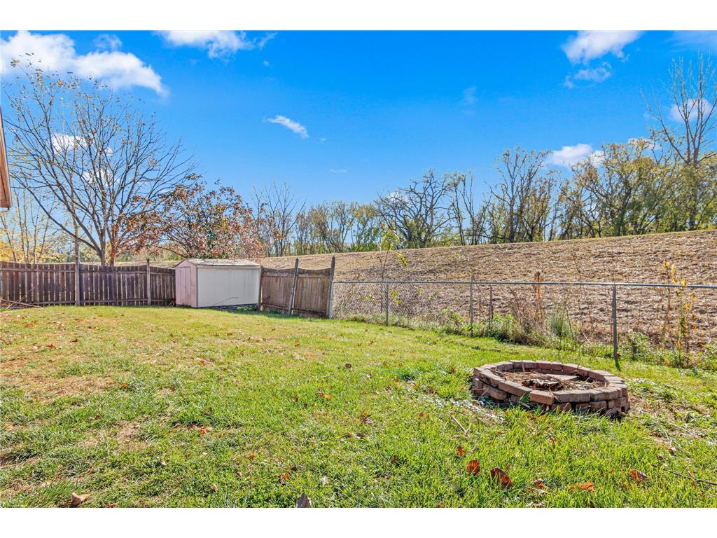 405 Elm Street Henderson MN 56044 6805648 image25