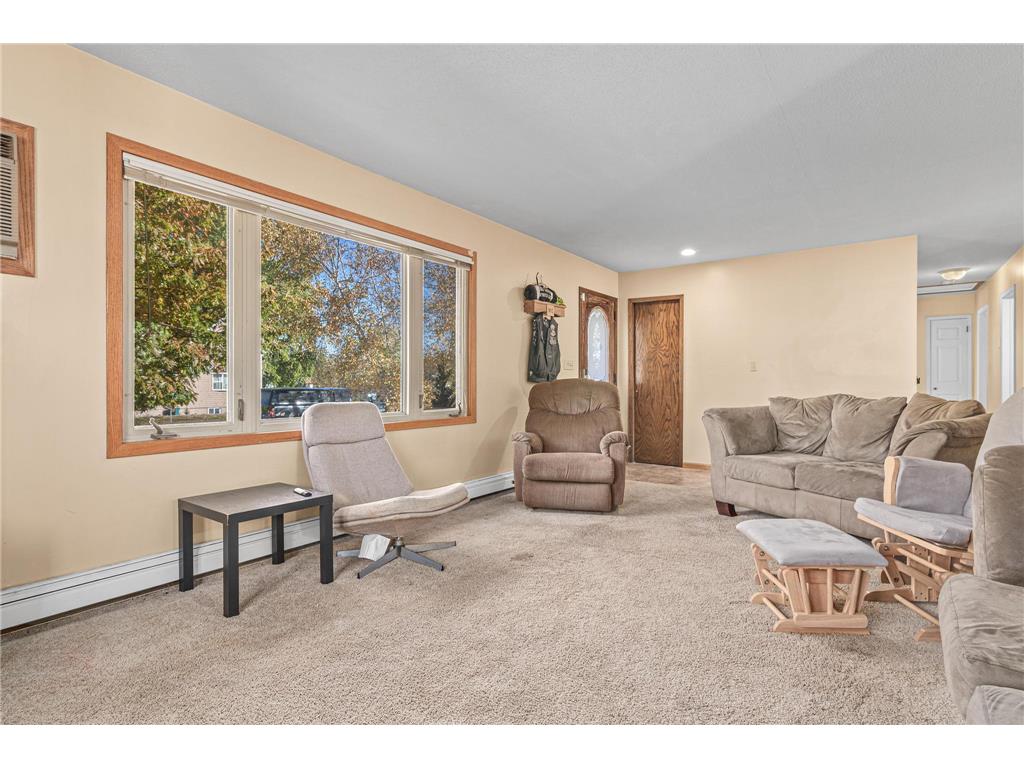 405 Elm Street Henderson MN 56044 6805648 image4