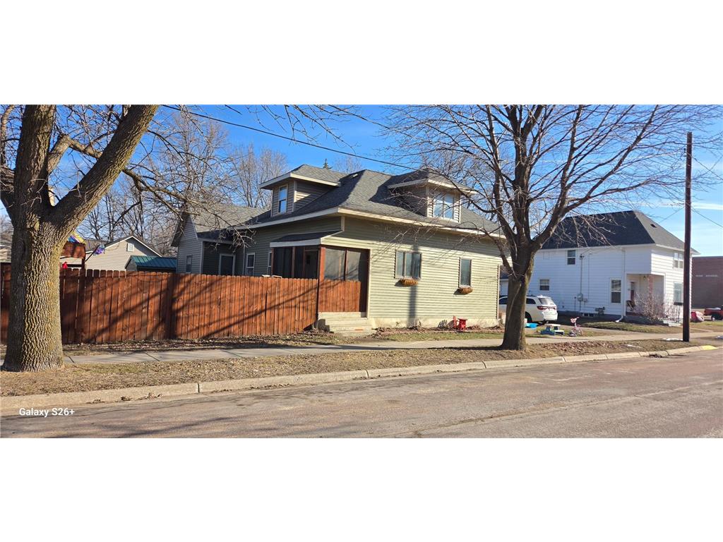 405 Hoosac Street E Waterville MN 56096 7041012 image2
