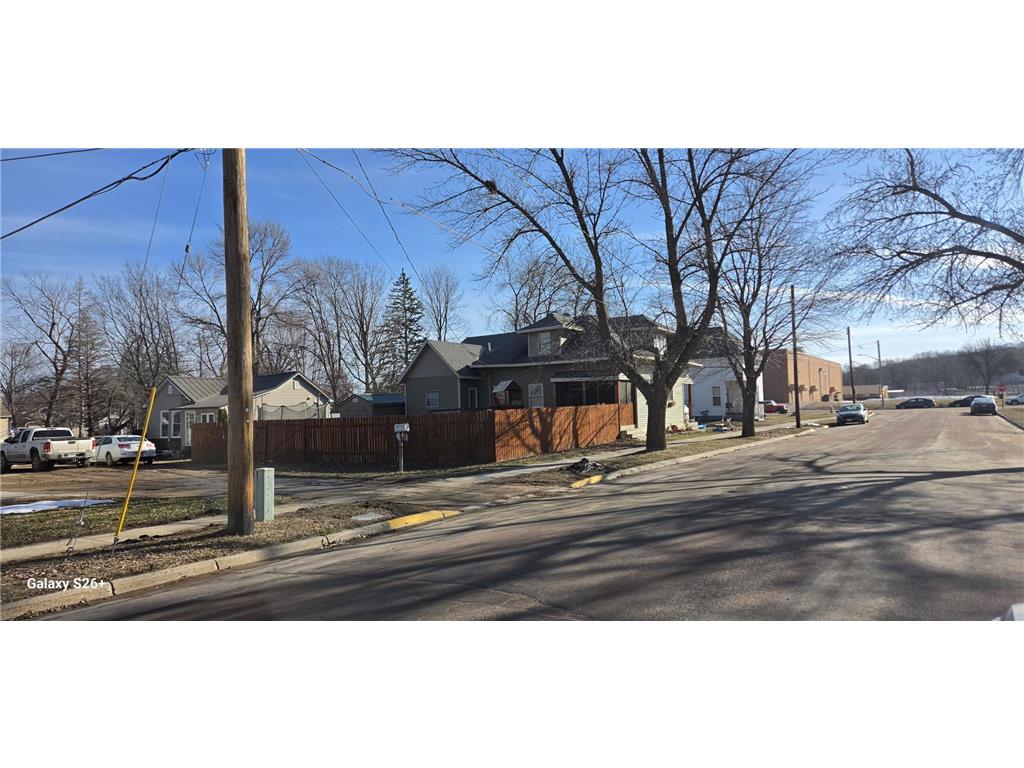 405 Hoosac Street E Waterville MN 56096 7041012 image3