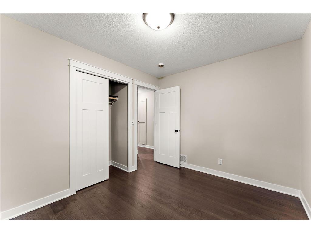 405 Judith Avenue Roseville MN 55113 6766088 image21