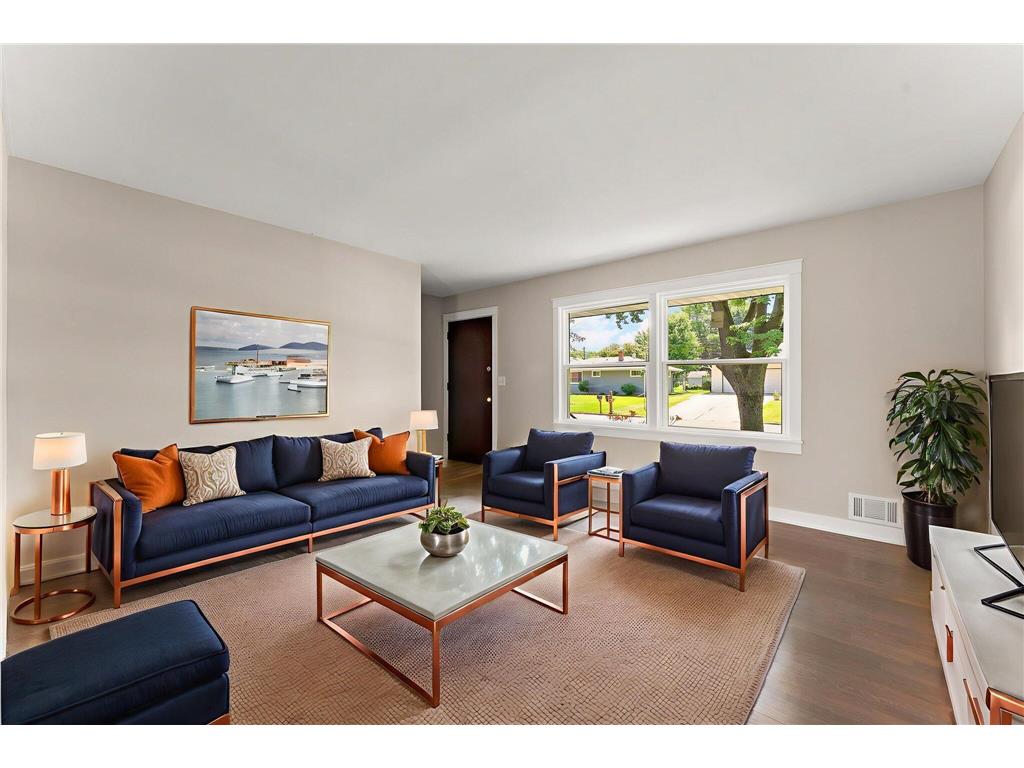 405 Judith Avenue Roseville MN 55113 6766088 image5