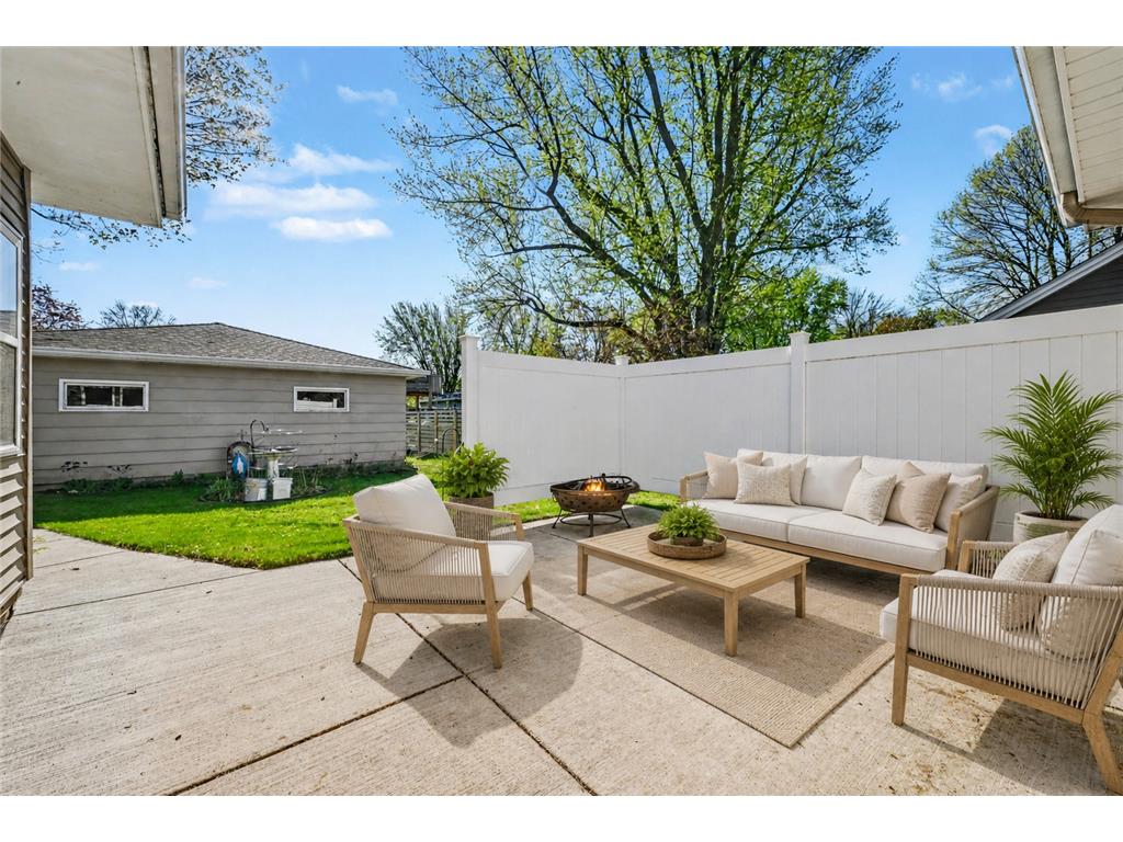 405 Lincoln Avenue N New Prague MN 56071 7019279 image6