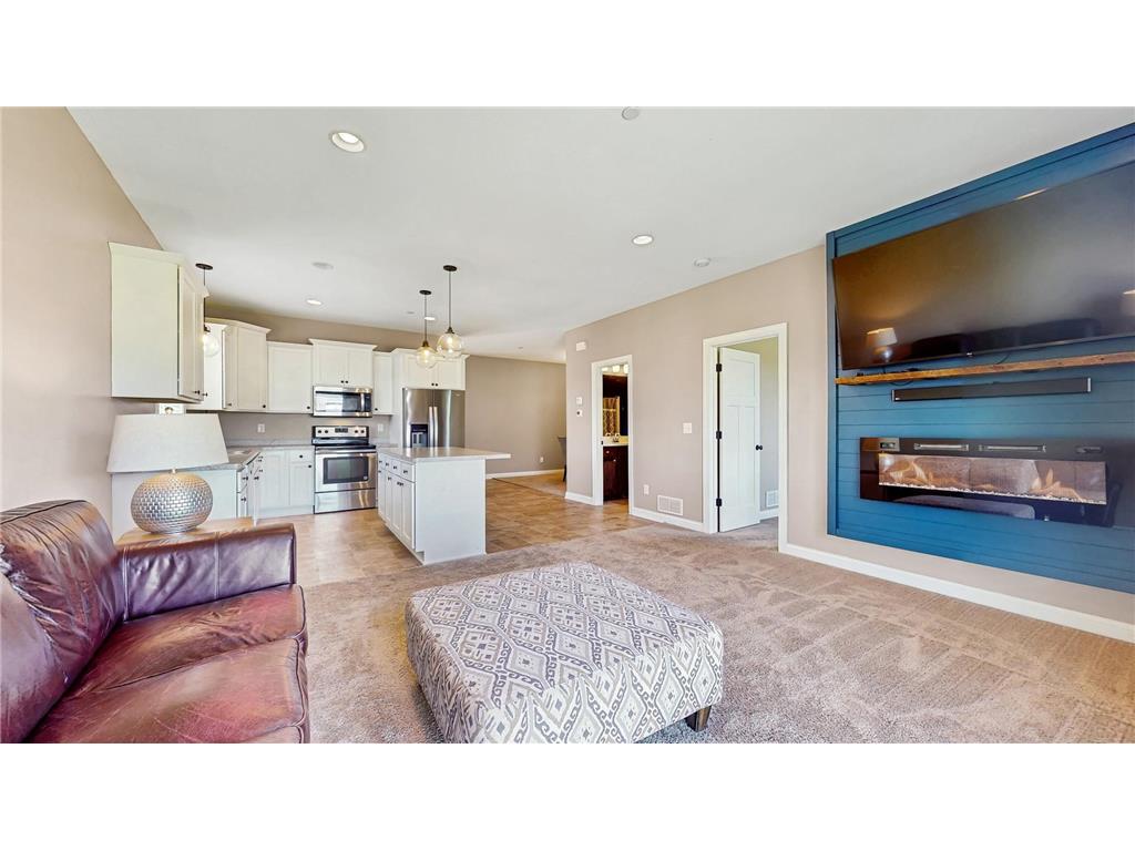 405 Meadow Lane Norwood Young America MN 55397 6745237 image1