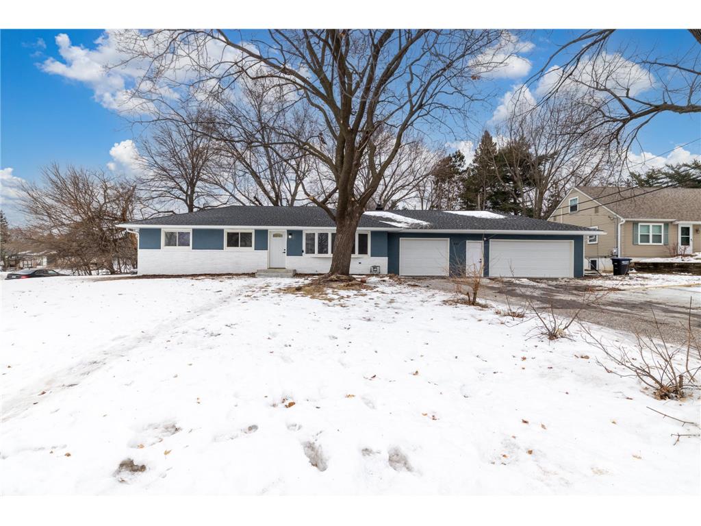 405 Minnesota Avenue Roseville MN 55113 7008434 image1