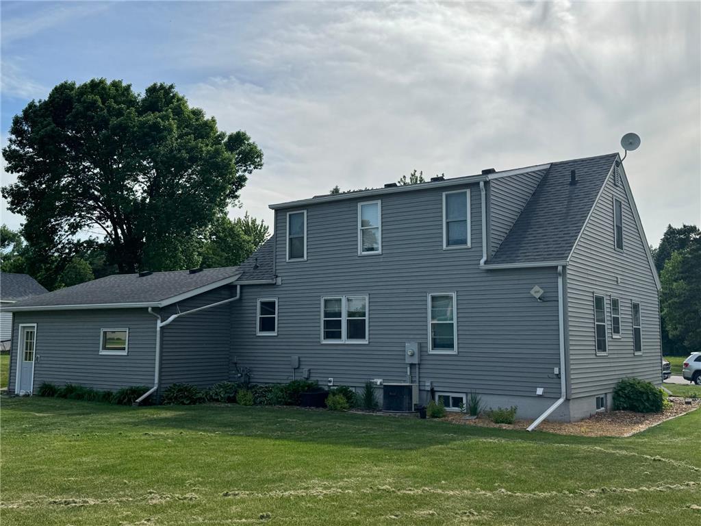 405 N 11th Street Olivia MN 56277 7088897 image4