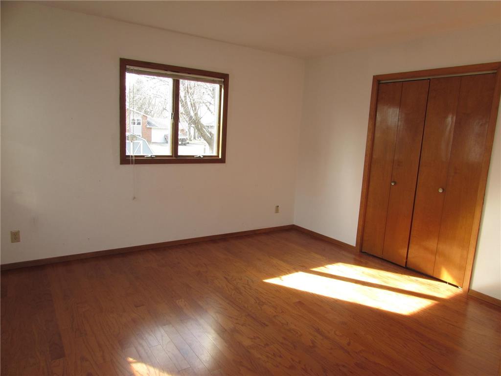 405 N 1st Avenue W Truman MN 56088 7049239 image13