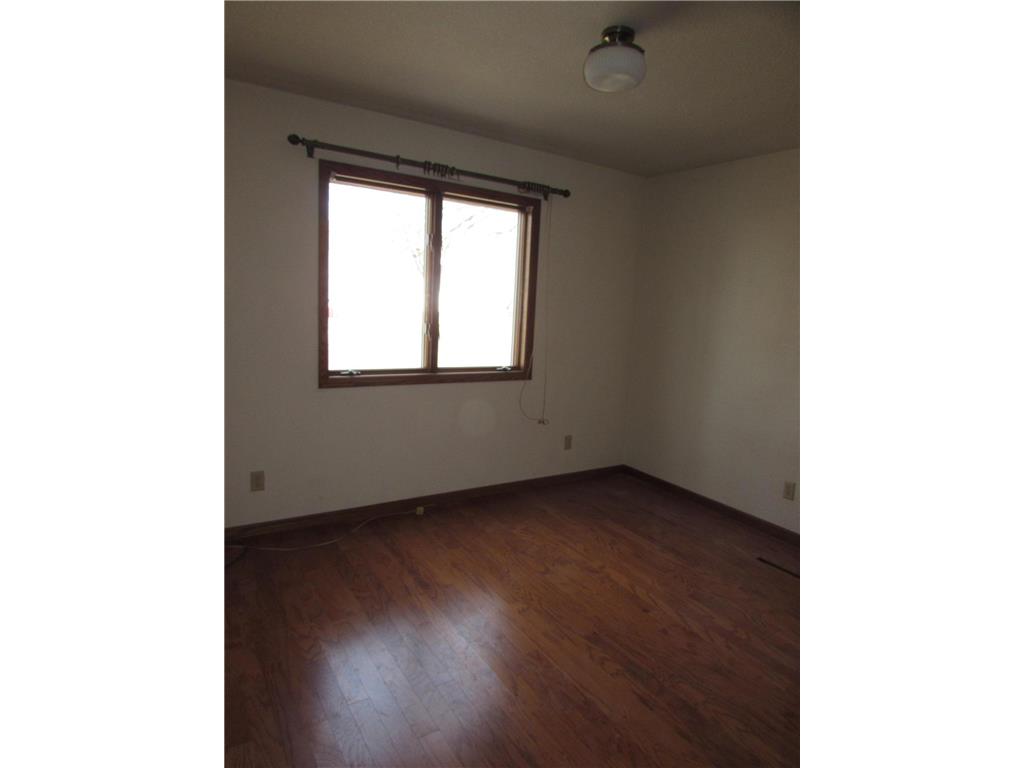 405 N 1st Avenue W Truman MN 56088 7049239 image18