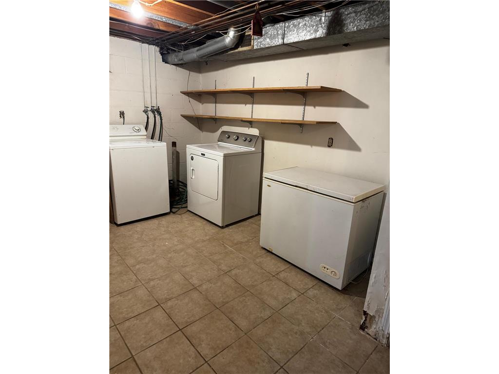 405 N 1st Avenue W Truman MN 56088 7049239 image20