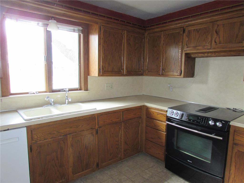 405 N 1st Avenue W Truman MN 56088 7049239 image7