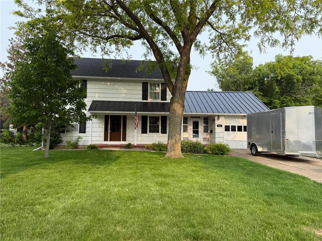 405 N A Street Marshall MN 56258 6730280 image1