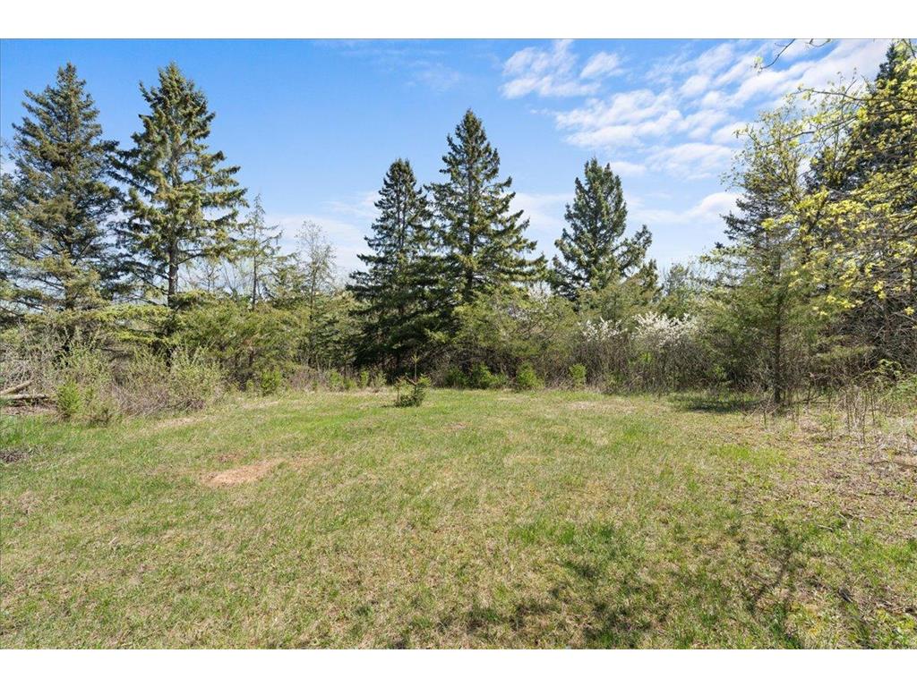 405 N Glover Road, Troy Twp, WI, 54016 MLS 6531718 Edina Realty