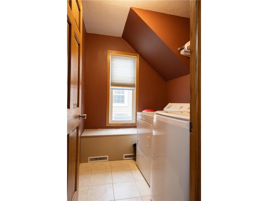 405 Nevada Avenue Adrian MN 56110 7047881 image19